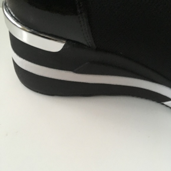 Michael Kors Skyler sock booties black wedges booties - Picture 8 of 10